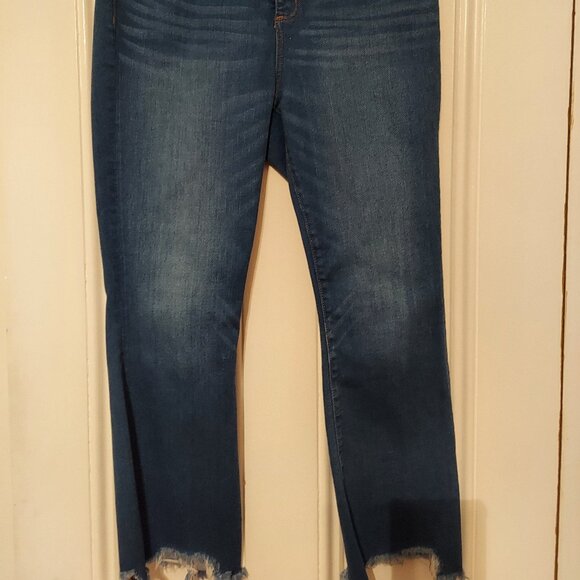 LOFT Denim - NWT LOFT Denim High Waist Kick Crop Button Front Jeans size 10 Curvy